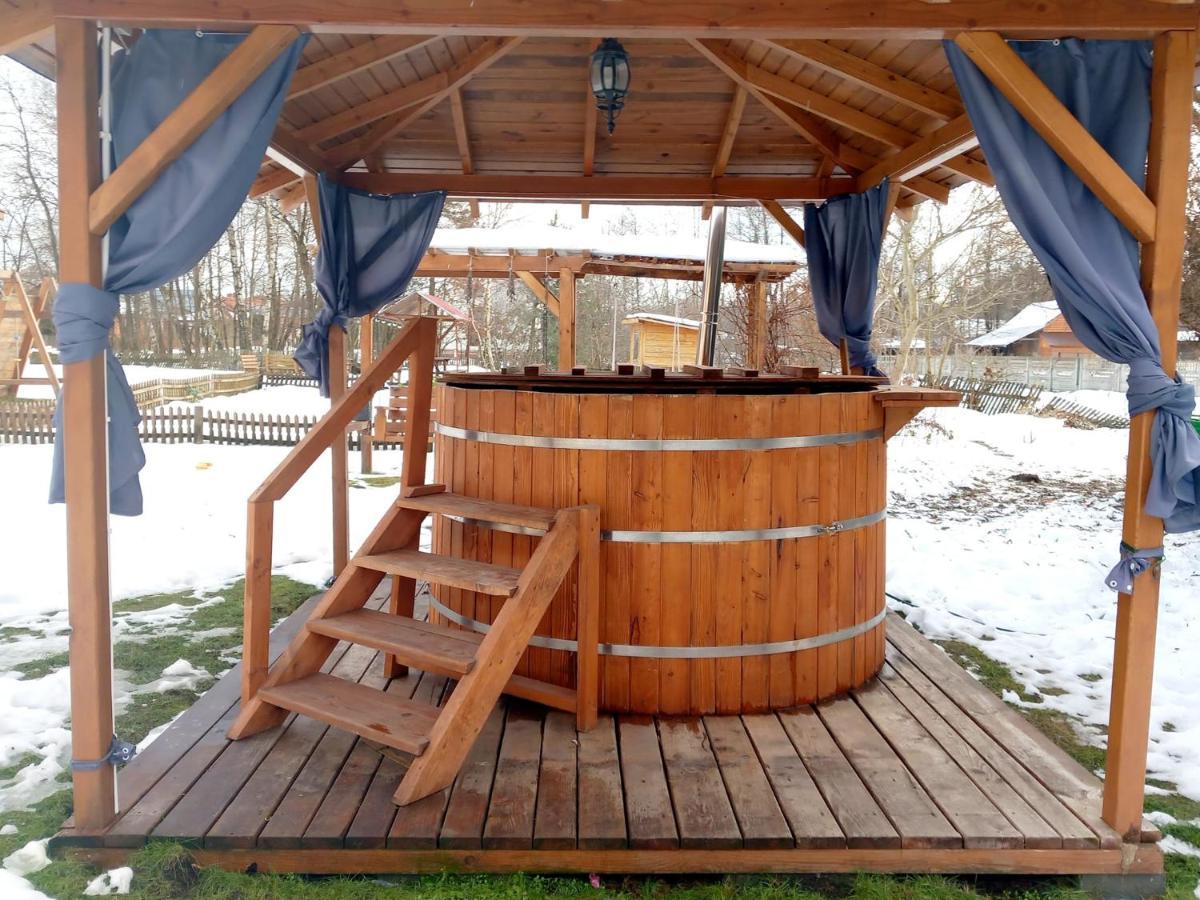 Gospodarstwo Agroturystyczne Pod Lasem Maria Plazio Narol Экстерьер фото